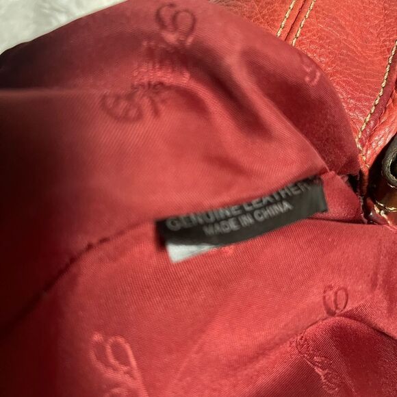 Red Leather Shoulder Bag - Picture 12 of 16